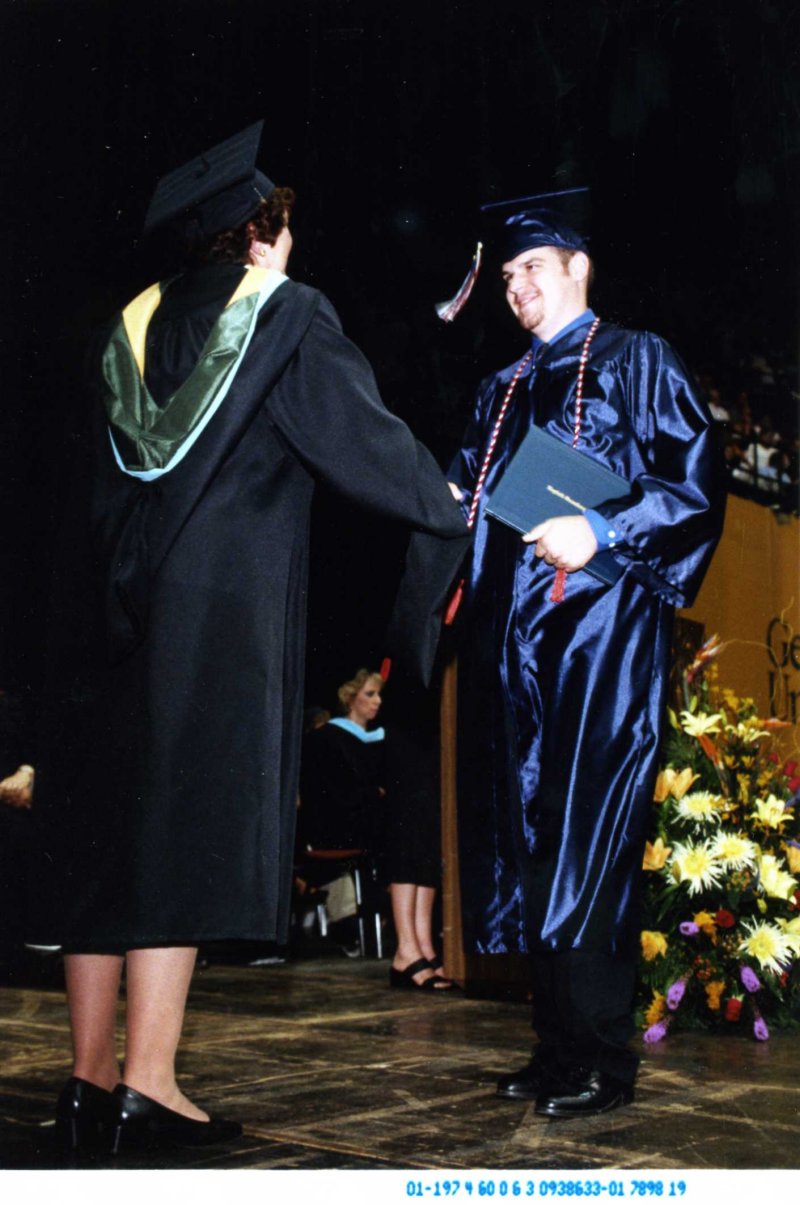 grad2001.jpg