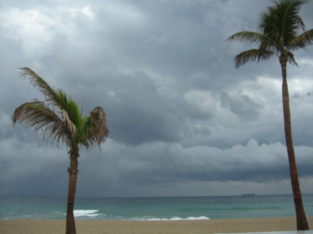 ftlauderdalebeach.jpg