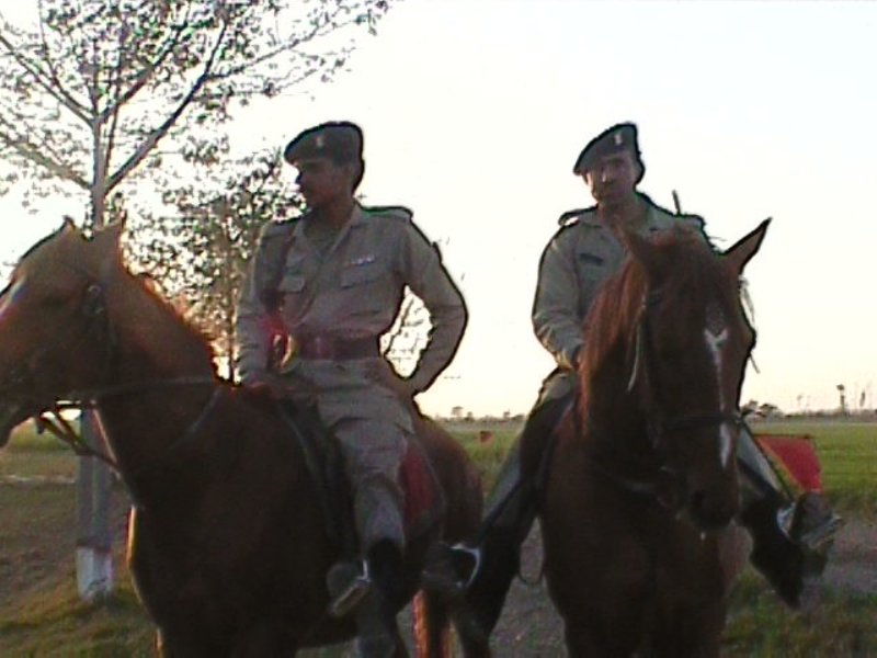changingoftheguardswagahborder6.jpg